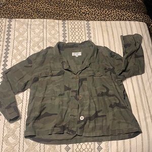 Cropped linen jacket